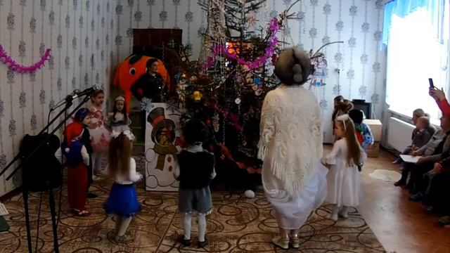 Новорічне свято в садочку 28 12 19 смотреть онлайн