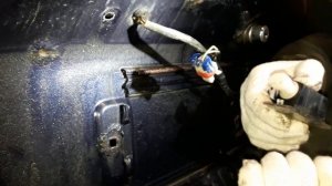 Замена сабли пластмасски багажника калина хечбек