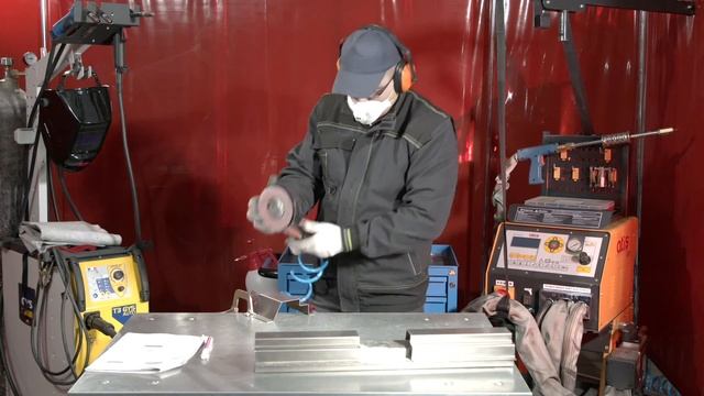 Демонстрационный экзамен. Компетенция "Кузовной ремонт" смотреть онлайн