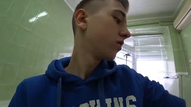 КОНЧЕННАЯ БАБКА НА МЕДКОМИССИИ В ВОЕНКОМАТ ? КАК ЭТО, ПРОХОДИТЬ ВОЕНКОМ В 2019? смотреть онлайн