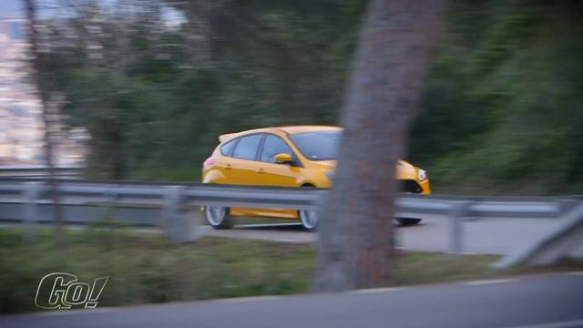 2015 Ford Focus ST - Testbericht смотреть онлайн