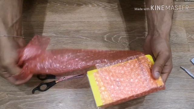 Распаковка с Алиэкспрес, наушники и кабель для зарядки смотреть онлайн