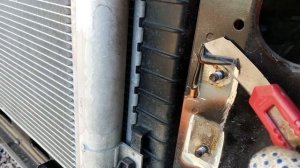 Установка усилителя бампера Лада Калина 2 Кросс