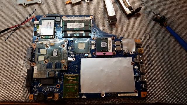 Toshiba Satellite A350 disassembly BIOS battery replacement, cooler fan clean, wymiana, jak rozłoży смотреть онлайн