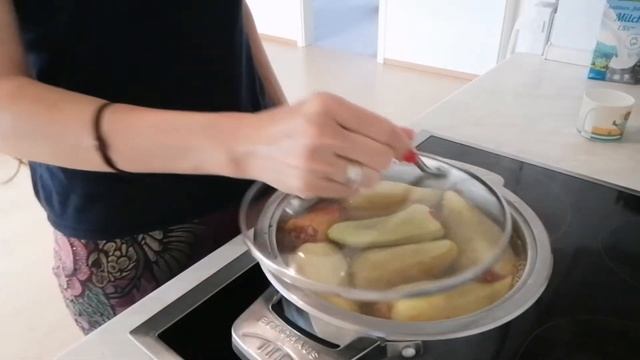 #готовимдома Доченька кушает лук))) пионы и огромные маки!!! смотреть онлайн