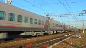 «Вагоны без логотипа РЖД на борту!» Электровоз ЧС7-231 со скорым поедом №125 «Новороссийск - Москва