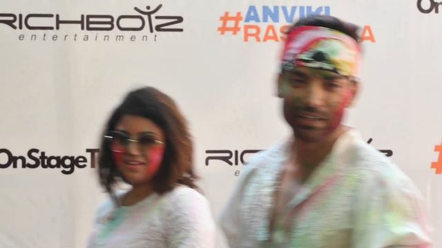 Gurmeet Choudhary At Ankita Lokhande Jain & Vicky Jain for #AnVikKiRashLeela 3.0. Holi Party смотреть онлайн