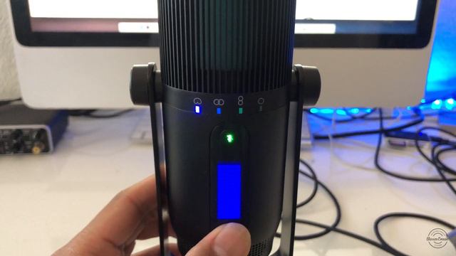 JLab Talk Pro USB Microphone смотреть онлайн