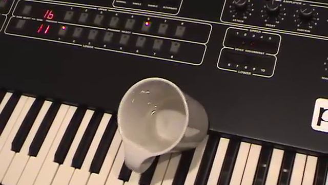 SEQUENTIAL CIRCUITS PROPHET-10 ANALOG SYNTHESIZER DEMONSTRATION смотреть онлайн