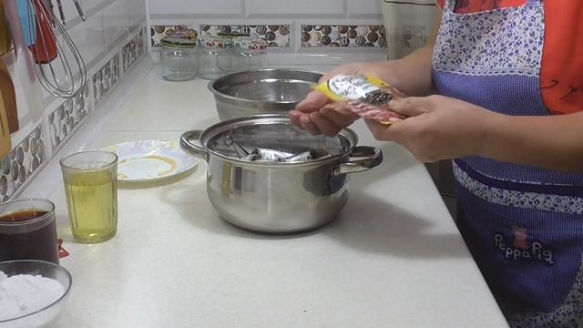 ШПРОТЫ из СВЕЖЕМОРОЖЕННОЙ кильки - ВКУСНОТА да и только! смотреть онлайн