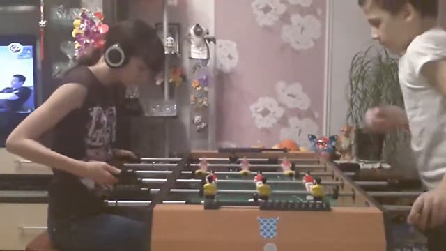 Обзор на настольный футбол смотреть онлайн