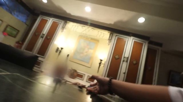 Overnight at Manila's Worst-Reviewed Hotel on Google Map смотреть онлайн