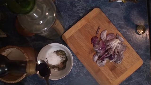 Свекольный маринованный салат смотреть онлайн