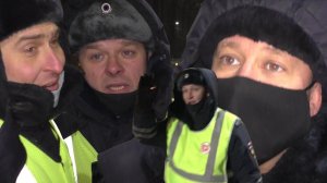 Друзья Шамардина. Не вывезли, 19.3 не прокатило, два экипажа ДПС резко сбежали. Слились по нужде