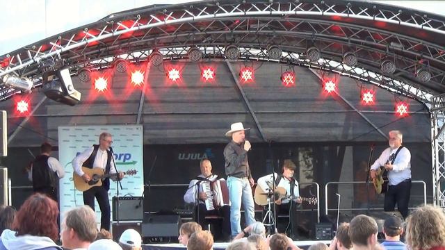 Kukerpillid и генеральный директор Molycorp Silmet Дэвид О`Брок - Sillamäe - 18.08.2013. (01) смотреть онлайн