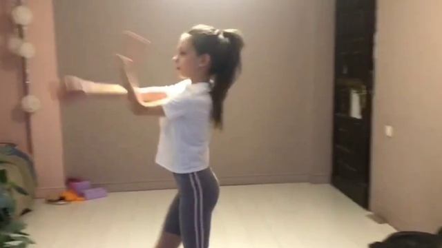 учим первый танец музыка в коментариях!♡ смотреть онлайн