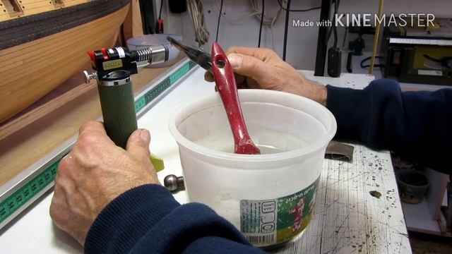 15.Сделал я от пыли бокс... Ship modelling смотреть онлайн