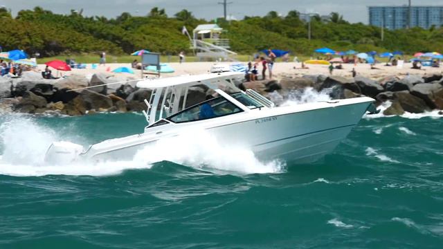 Boston Whalers Vs Haulover Inlet (The Unsinkable Legend) BOAT ZONE