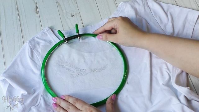 ВЫШИВКА на ОДЕЖДЕ / Гладь / На примере набора от фирмы Панна смотреть онлайн