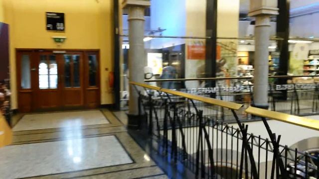 Amsterdam - Mall Magna Plaza смотреть онлайн