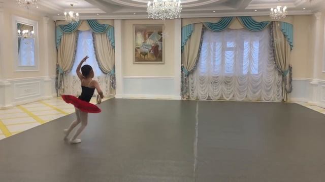 МБУ "Покровская ДШИ " Вариация Эсмеральды исполняет Харитонова Аурелия смотреть онлайн