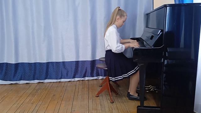 Заболотнова Мария (9 лет), Трещева Надежда (10 лет) .