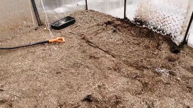 Согревающая подстилка в теплице. смотреть онлайн