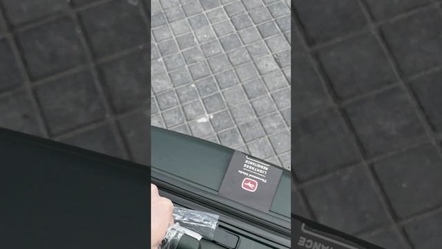 Чемодан из полипропилена размера L, ссылка на наш ассортимент в комментариях) смотреть онлайн