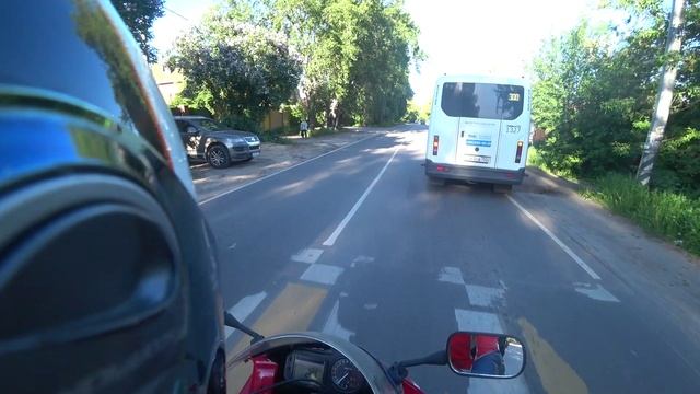 Honda cbr 600 f4i вид с шлема
Снято на камеру Sony fdr x-3000