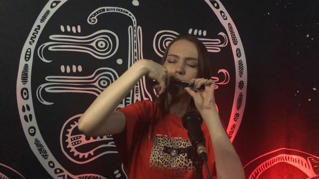 Катя пробует варган "Морской Ангел" смотреть онлайн