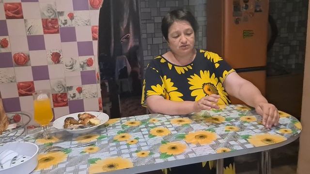Моя Мама Почётный блогер Девятого-Посёлка! Мама хочет стать Блогером Креспондентом Девятого-Посёлка смотреть онлайн