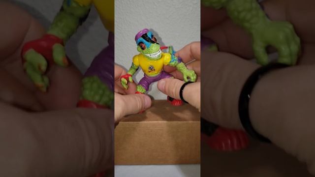 Vintage Teenage Mutant Ninja Turtles Action Figures Lot & Accessories 1988 1989 1990 1991 смотреть онлайн