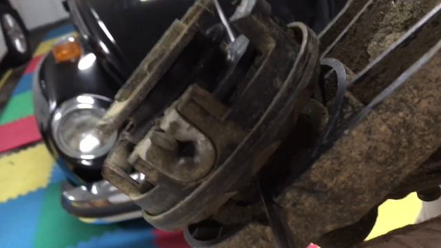How to remove and replace a Speed Feed trimmer head (ECHO, Bump Head) смотреть онлайн
