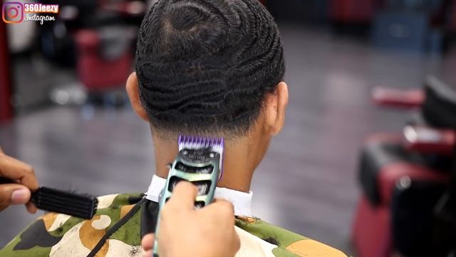 FRESHEST 360 WAVE HAIRCUT TUTORIAL: LOW TAPER смотреть онлайн