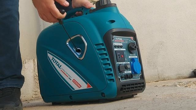 Total 2200 W / First Start / Portable Electric Generator