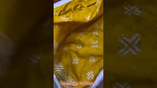 New semi Malmal cotton Real Handmade Batik print saree with sequence & dhaga work Lucknowi style смотреть онлайн