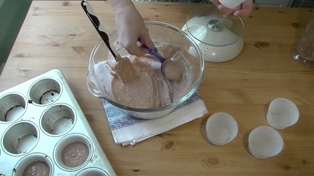 ПОСТНЫЕ МАФФИНЫ с Вишней и Бананом смотреть онлайн