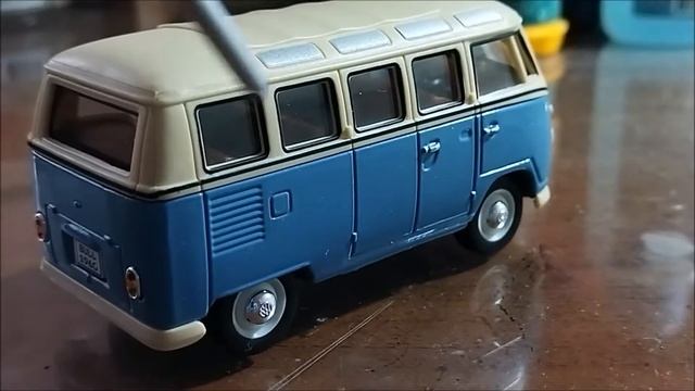 VOLKSWAGEN COMBI T1 1960 г.в. 1/43 HONGWELL (1997 г.) РАННИЙ МЕТАЛЛ РАРИТЕТ! смотреть онлайн