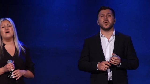Спасибо Иисус за кровь | Христианские Песни Прославления | Церковь Живой Поток смотреть онлайн