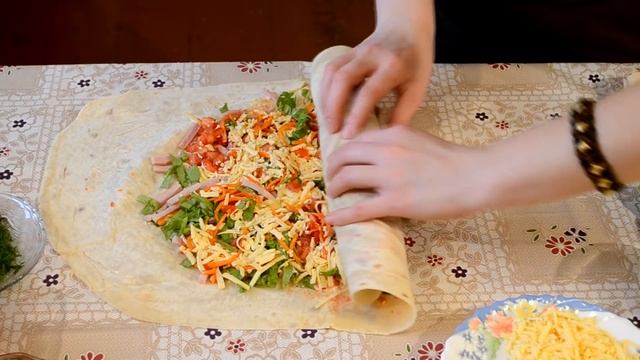 РУЛЕТЫ ИЗ ЛАВАША ВКУСНО И БЫСТРО смотреть онлайн