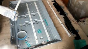 LG 32LJ500V уменьшить ток, замена подсветки.