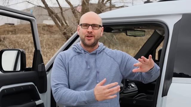 The truth about Owning a Land Rover Defender смотреть онлайн