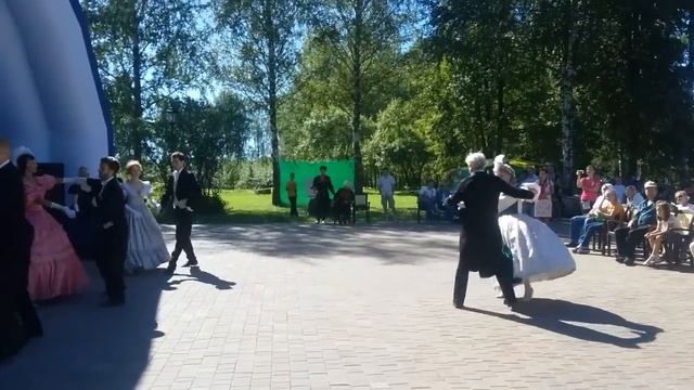 МАЗУРКА. Выступление ансамбля "Полонез"на Фестивале в ПАРКЕ ЗАХАРОВО 28 августа смотреть онлайн