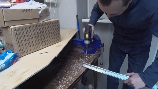 Сборка щита - часть 1 | Подготовка Din-реек смотреть онлайн