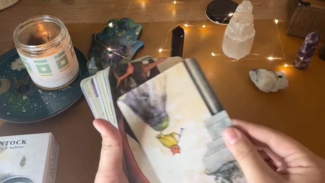 The Archeo ? Oracle Deck. First Impressions and Flip Through ? смотреть онлайн