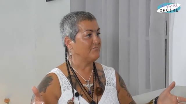 GLORIA DA COSTA Parcours Spirituel & Médiumnité смотреть онлайн