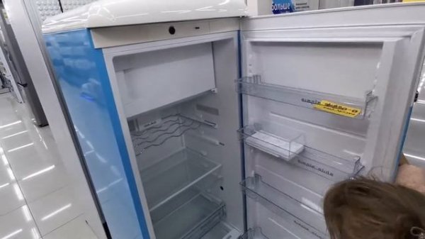 Мне купили сапоги / увидели классный холодильник/They bought me boots / saw a cool refrigerator