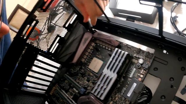 UPGRADING MY GPU, CPU & PC CASE смотреть онлайн