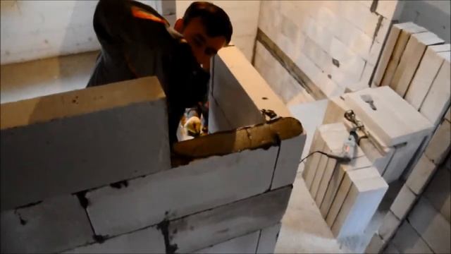 Монтаж перегородок из газобетонных блоков в компании Монолит-домстрой смотреть онлайн