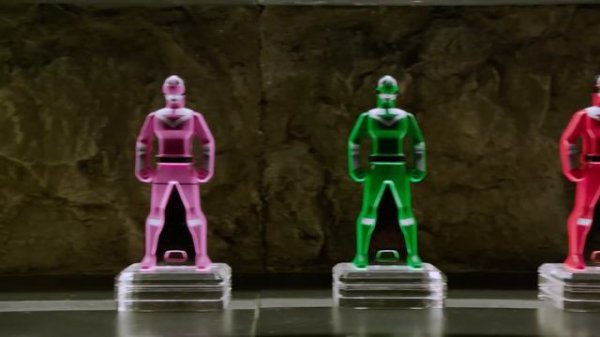 Mega Mission | Megaforce | Full Episode | S20 | E01 | Power Rangers Official